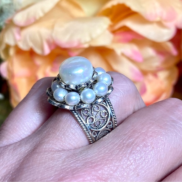 Vintage Estate Pearl Flower Cluster Ring ~ 925 Sterling Silver Antique Scroll - Picture 6 of 15